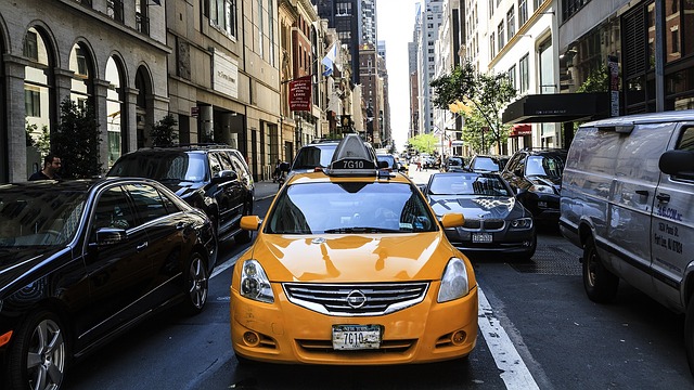 Taksówka czy Uber? – Co wybrać?